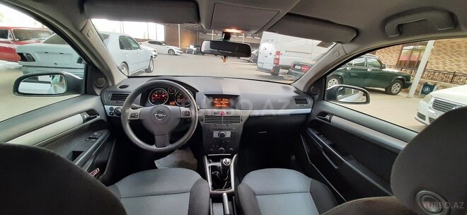Opel Astra 2005, 161,000 km - 1.4 l - Gəncə