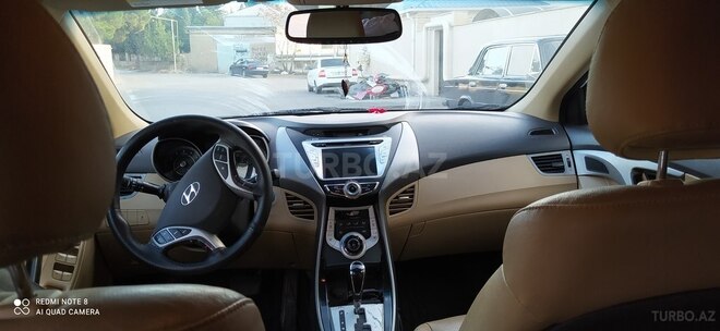 Hyundai Elantra 2011, 233,355 km - 1.8 l - Bakı