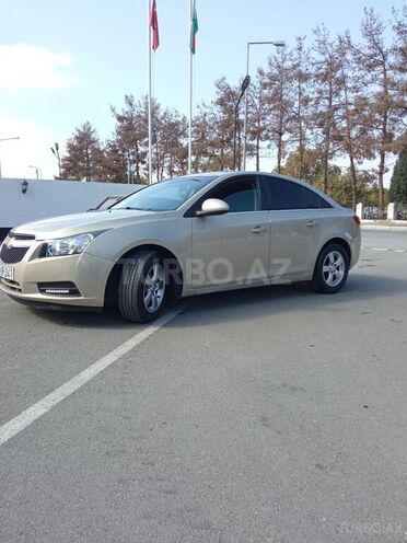 Chevrolet Cruze 2011, 276,361 km - 1.4 l - Ağdaş