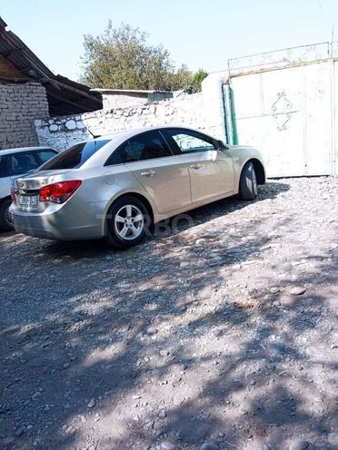 Chevrolet Cruze 2011, 276,361 km - 1.4 l - Ağdaş