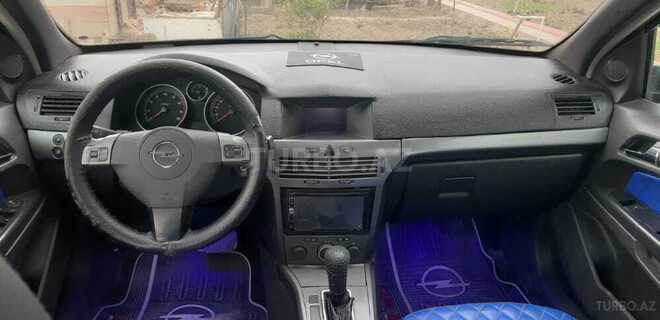 Opel Astra 2005, 256,000 km - 1.8 l - Bakı