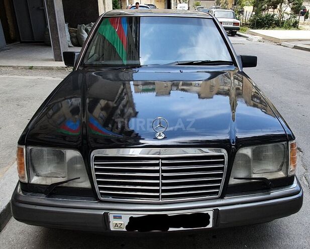 Mercedes E 220 1994, 497,000 km - 2.2 l - Bakı
