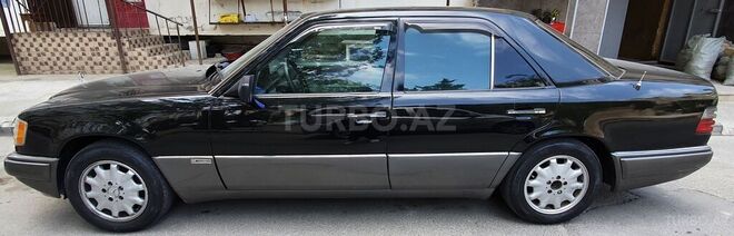 Mercedes E 220 1994, 497,000 km - 2.2 l - Bakı
