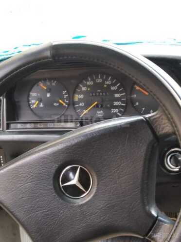 Mercedes 190 1991, 285,000 km - 2.0 л - Masallı