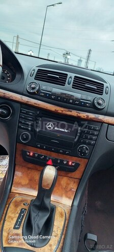 Mercedes E 240 2002, 245,232 km - 2.6 l - Bakı