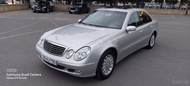 Mercedes E 240 2002, 245,232 km - 2.6 l - Bakı