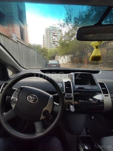 Toyota Prius 2009, 174,100 km - 1.5 l - Bakı