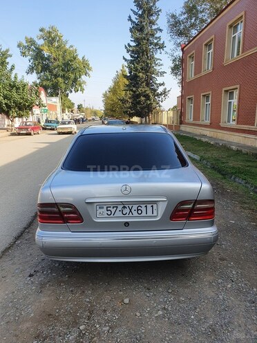 Mercedes E 240 2000, 280,335 km - 2.6 l - Şəmkir
