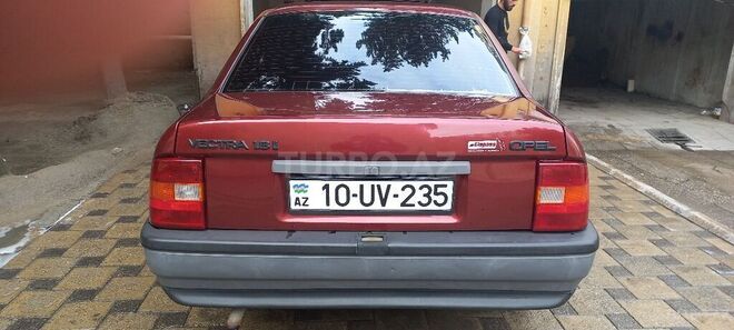 Opel Vectra 1992, 238,000 km - 1.8 l - Bakı