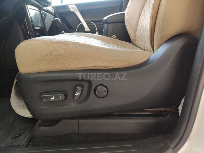 Toyota Land Cruiser 2013, 130,000 km - 2.7 л - Bakı