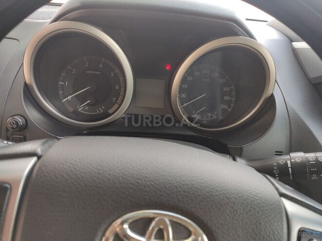Toyota Land Cruiser 2013, 130,000 km - 2.7 л - Bakı