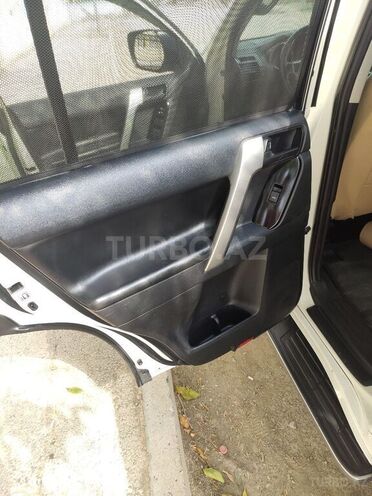 Toyota Land Cruiser 2013, 130,000 km - 2.7 л - Bakı