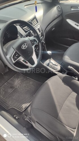 Hyundai Accent 2013, 134,500 km - 1.6 l - Bakı