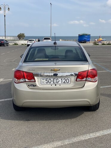 Chevrolet Cruze 2015, 175,418 km - 1.4 l - Sumqayıt