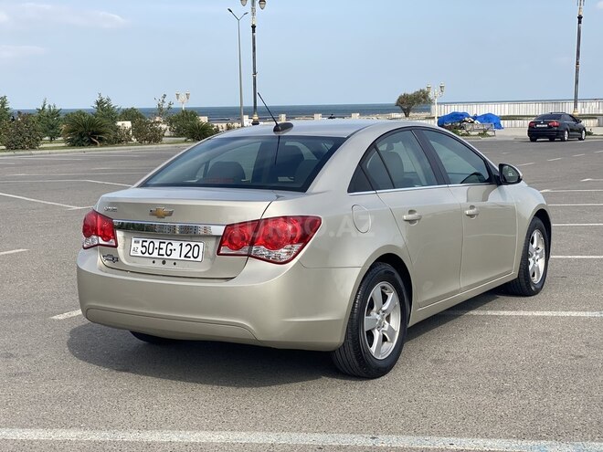 Chevrolet Cruze 2015, 175,418 km - 1.4 l - Sumqayıt