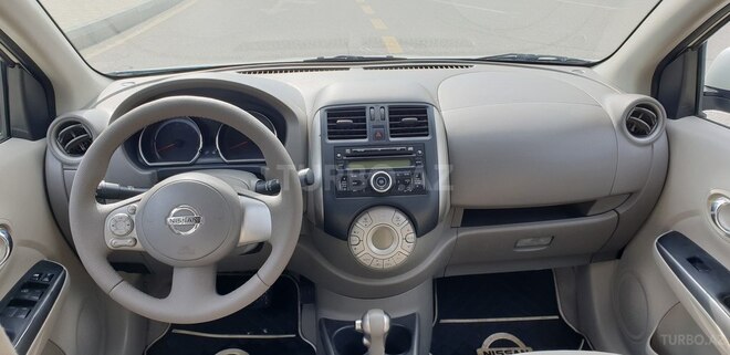 Nissan Sunny 2014, 142,300 km - 1.5 л - Bakı
