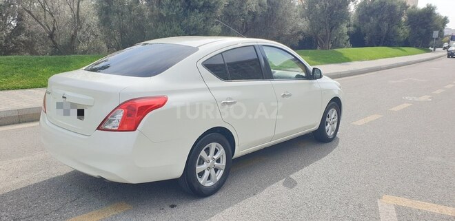 Nissan Sunny 2014, 142,300 km - 1.5 л - Bakı
