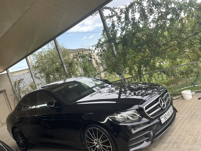 Mercedes E 200 2018, 61,200 km - 2.0 л - Bakı