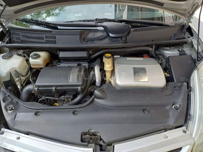Toyota Prius 2009, 224,000 km - 1.5 л - Bakı