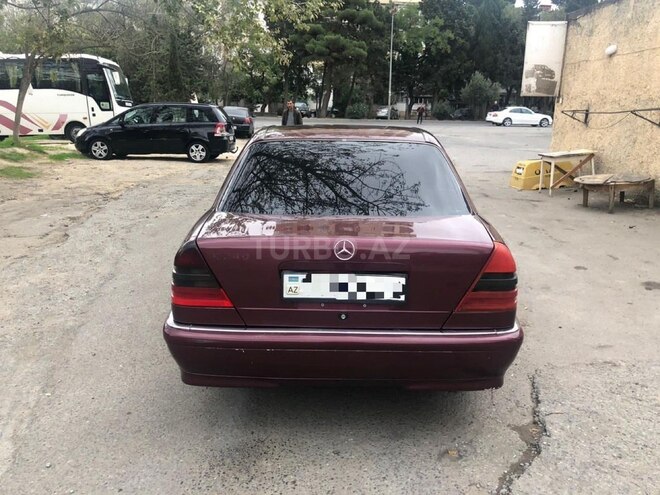 Mercedes C 240 1998, 440,000 km - 2.4 л - Bakı