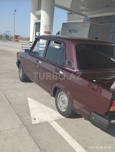 LADA (VAZ) 2107 2011, 40,000 km - 1.6 l - Salyan