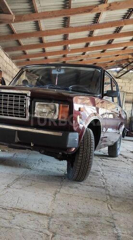 LADA (VAZ) 2107 2011, 40,000 km - 1.6 l - Salyan