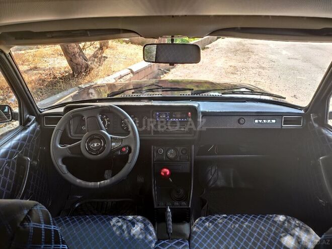 LADA (VAZ) 2107 2011, 40,000 km - 1.6 l - Salyan