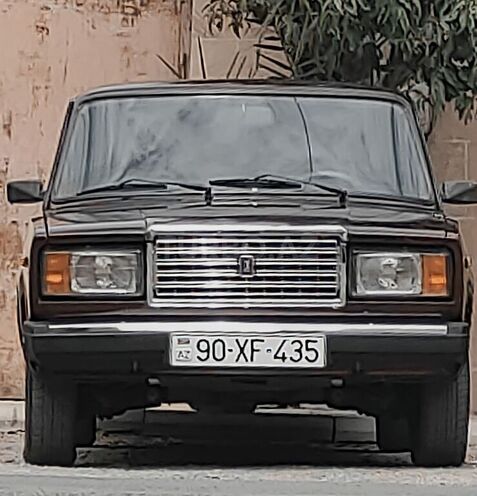 LADA (VAZ) 2107 2011, 40,000 km - 1.6 l - Salyan