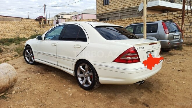 Mercedes C 250 2007, 270,000 km - 1.8 l - Bakı