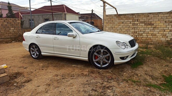 Mercedes C 250 2007, 270,000 km - 1.8 l - Bakı