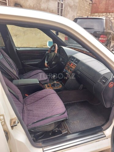 Mercedes C 230 1997, 315,000 km - 2.3 л - Bakı