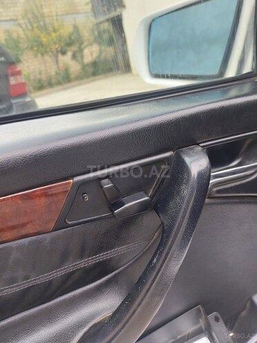 Mercedes C 230 1997, 315,000 km - 2.3 л - Bakı