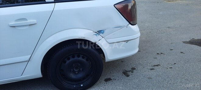 Opel Astra 2006, 400,000 km - 1.9 l - Bakı
