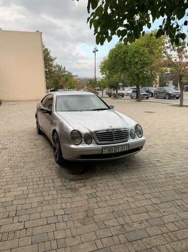 Mercedes E 230 1998, 250,000 km - 2.3 л - Gəncə