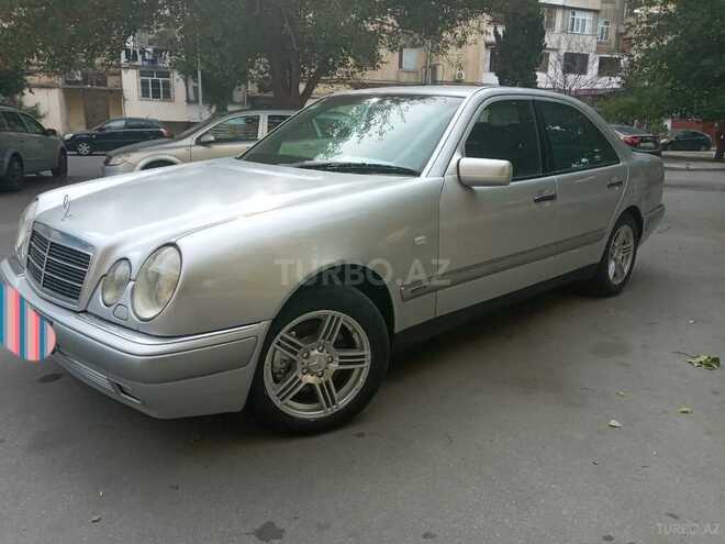 Mercedes E 240 1999, 397,000 km - 2.4 l - Bakı