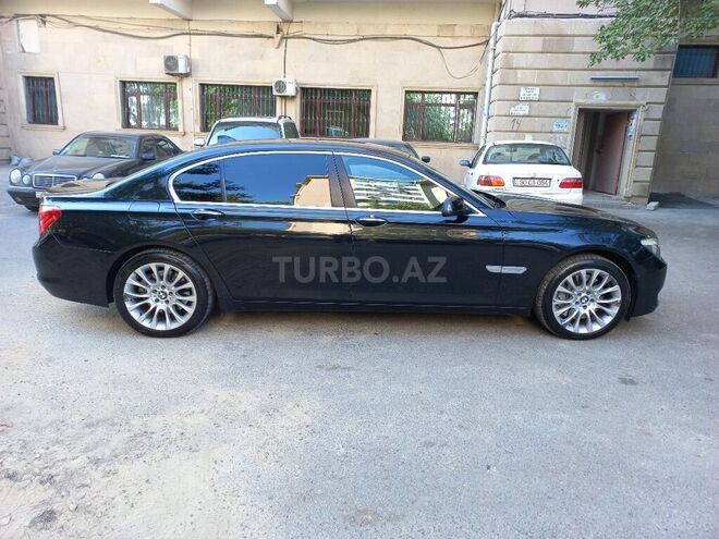 BMW 740 2009, 199,500 km - 3.0 l - Bakı