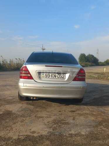 Mercedes C 200 2000, 327,193 km - 2.0 l - Bakı