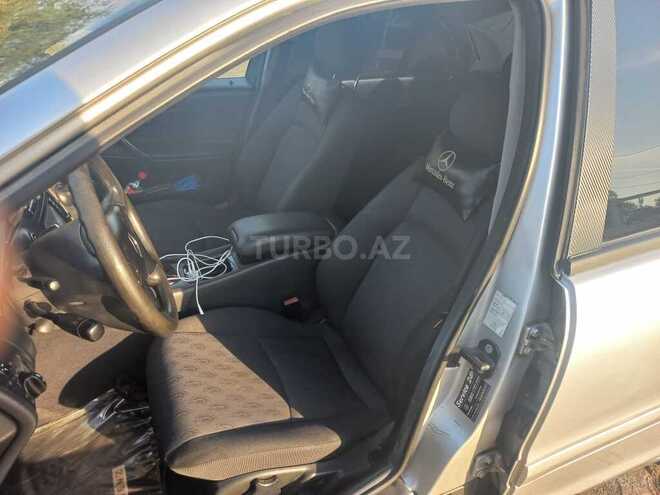 Mercedes C 200 2000, 327,193 km - 2.0 l - Bakı