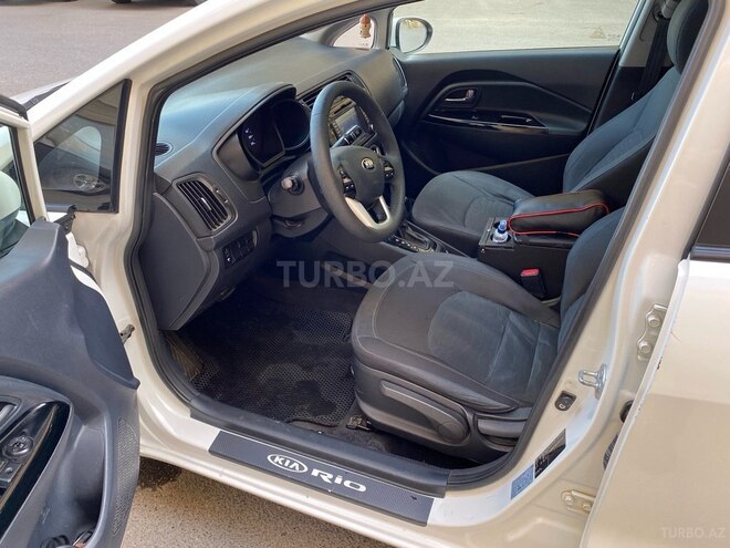 Kia Rio 2012, 133,300 km - 1.4 л - Bakı