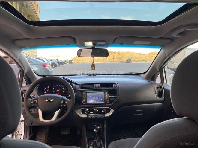 Kia Rio 2012, 133,300 km - 1.4 л - Bakı