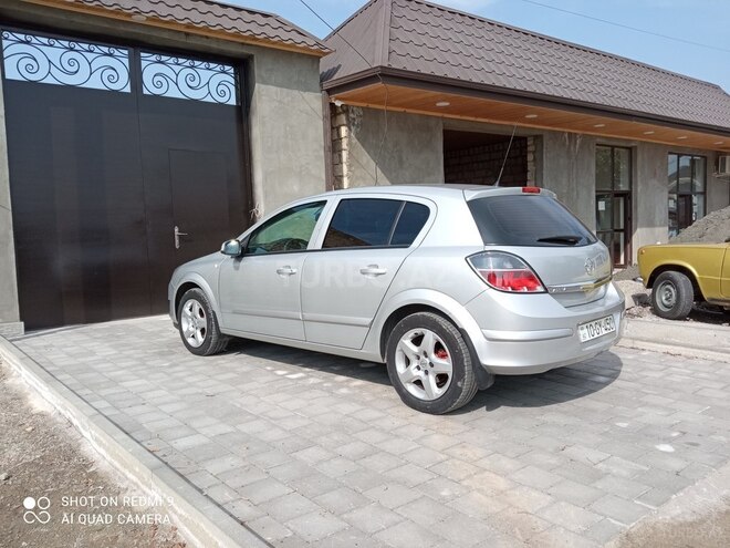 Opel Astra 2007, 154,000 km - 1.4 l - Gəncə