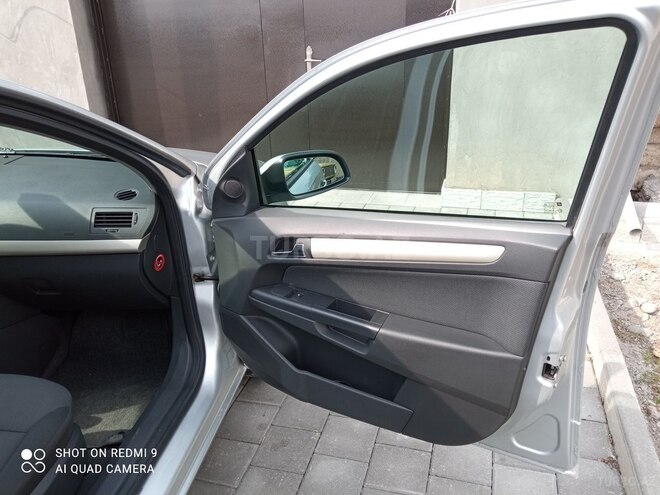 Opel Astra 2007, 154,000 km - 1.4 l - Gəncə