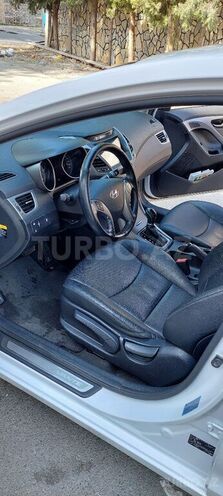 Hyundai Elantra 2013, 68,000 km - 1.6 л - Bərdə