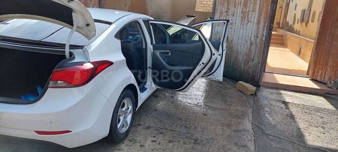 Hyundai Elantra 2013, 68,000 km - 1.6 л - Bərdə
