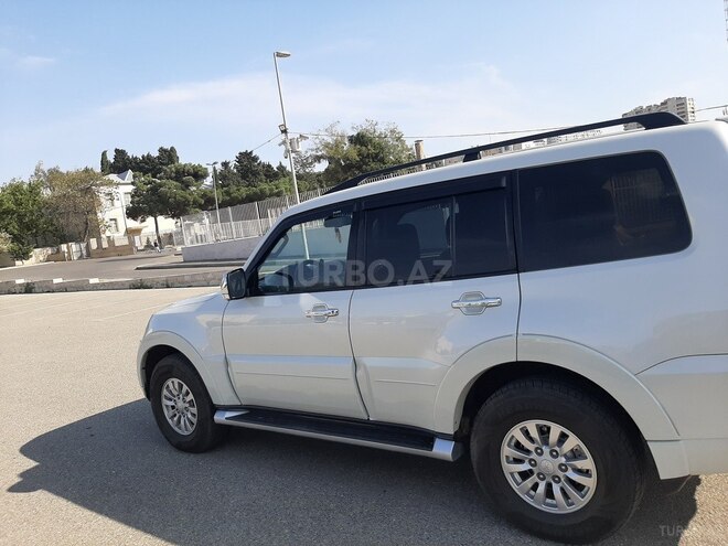 Mitsubishi Pajero 2012, 148 km - 3.0 л - Bakı