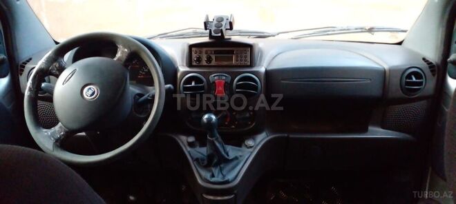 Fiat Doblo 2003, 385,000 km - 1.9 l - Bakı