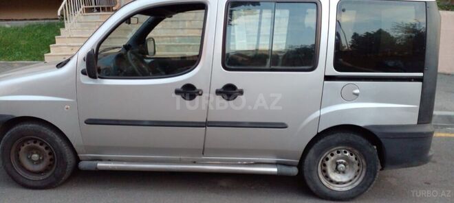 Fiat Doblo 2003, 385,000 km - 1.9 l - Bakı