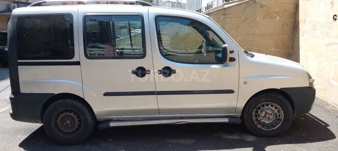 Fiat Doblo 2003, 385,000 km - 1.9 l - Bakı