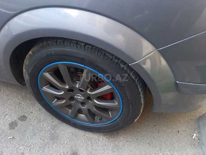Opel Astra 2005, 211,404 km - 1.8 l - Bakı