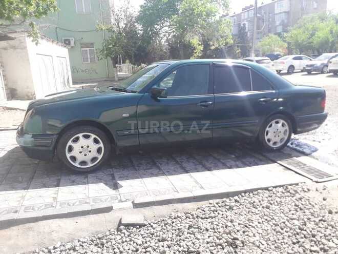 Mercedes E 230 1996, 312,000 km - 2.3 l - Sumqayıt